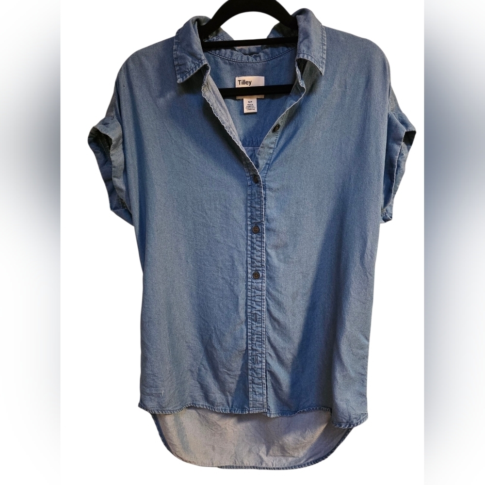 Tilley Blue Chambray Button-Up Shirt